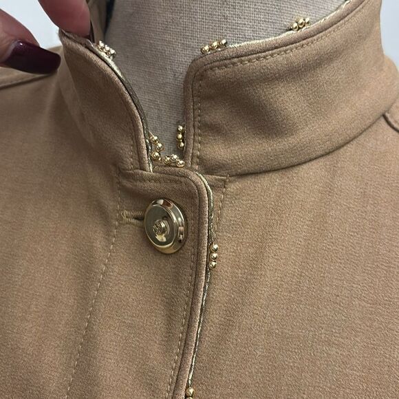 St.John Sport Chic Camel Button-Up Blouse, S - Picture 3 of 8